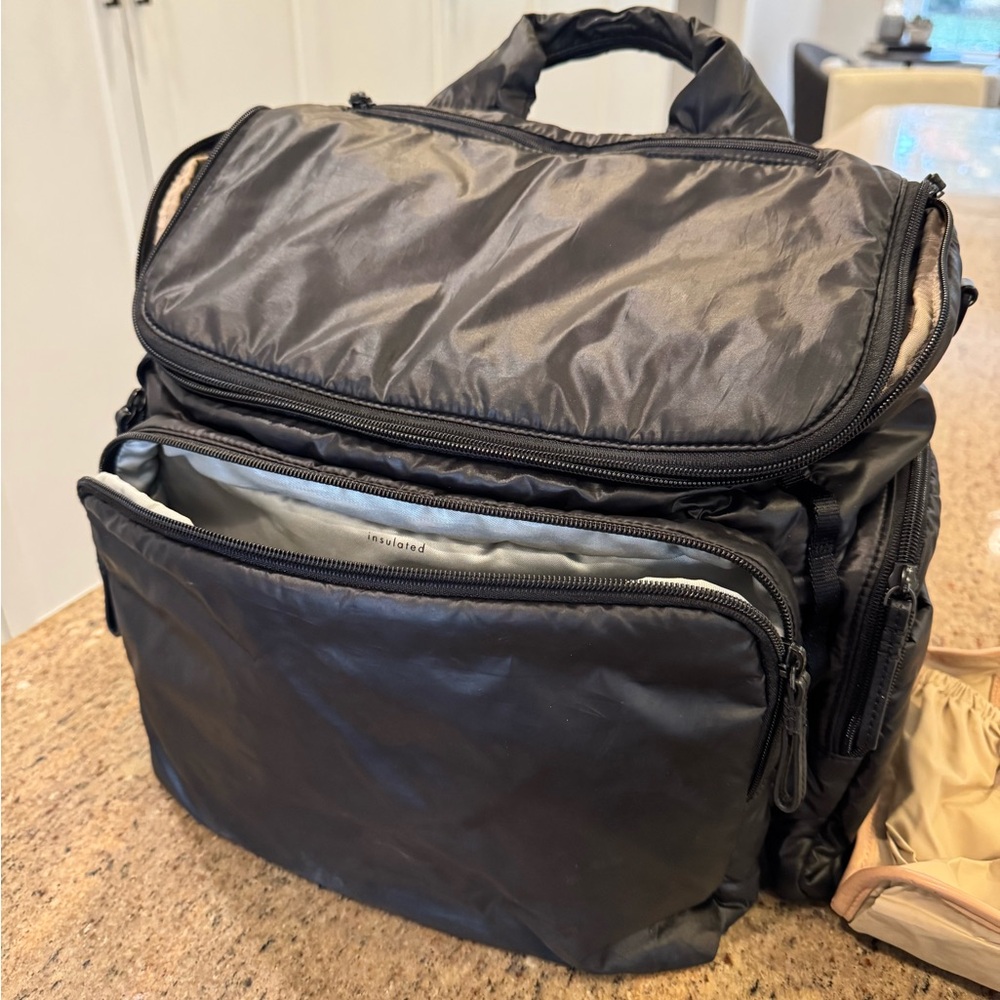 Caraa Black Baby Bag